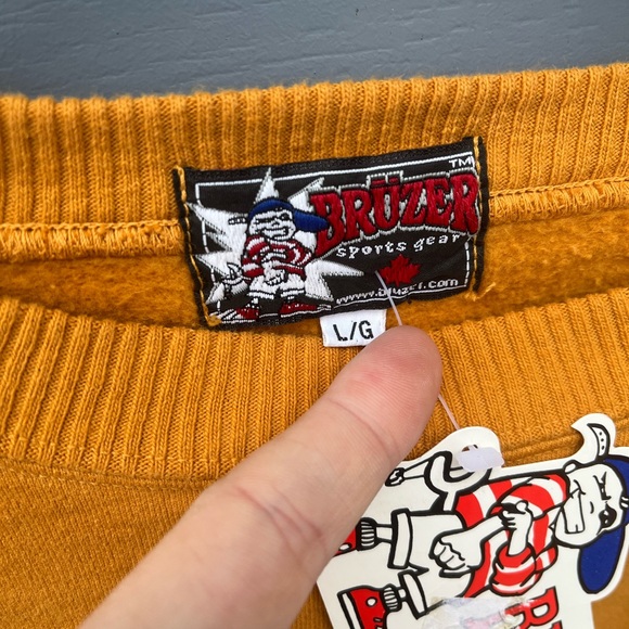 Bruzer Sports Gear Crewneck / NWT / L-XL - Picture 4 of 6